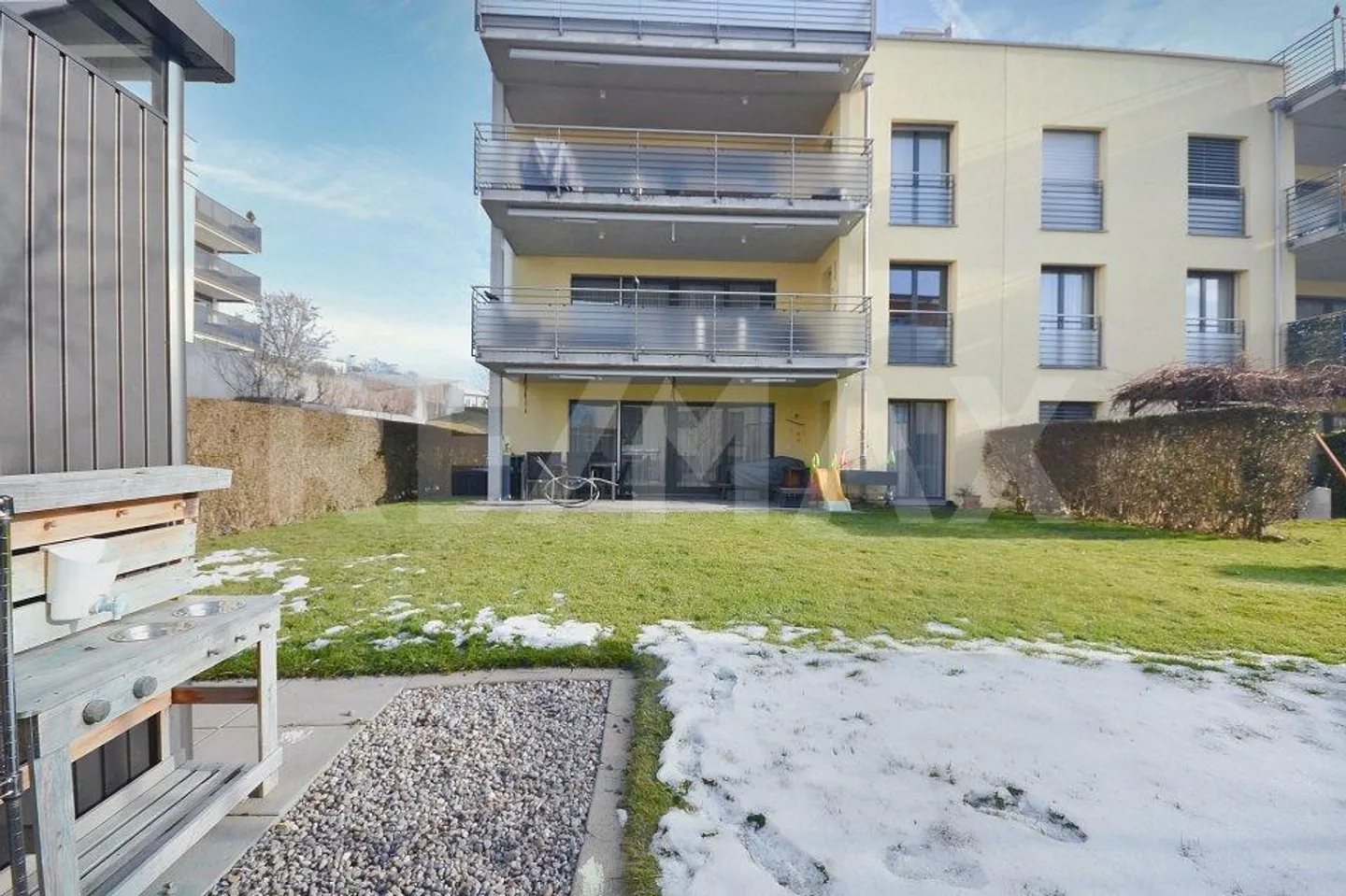 Condominio attraente di 4,5 stanze con ampio spazio esterno - Foto 13 di 13