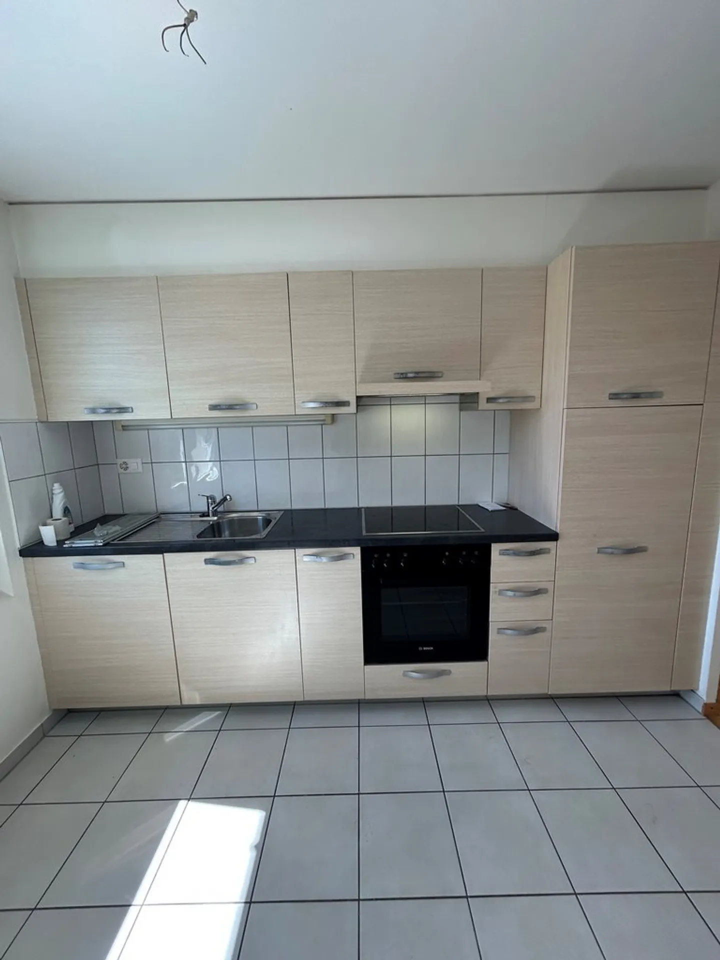 Charmant appartement 2.5 pièces - Photo 2 sur 8