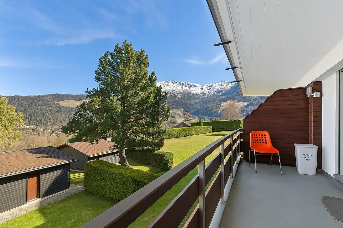 TOP PRICE - A COZY REFUGE WITH A DREAM VIEW - Photo 1 of 6