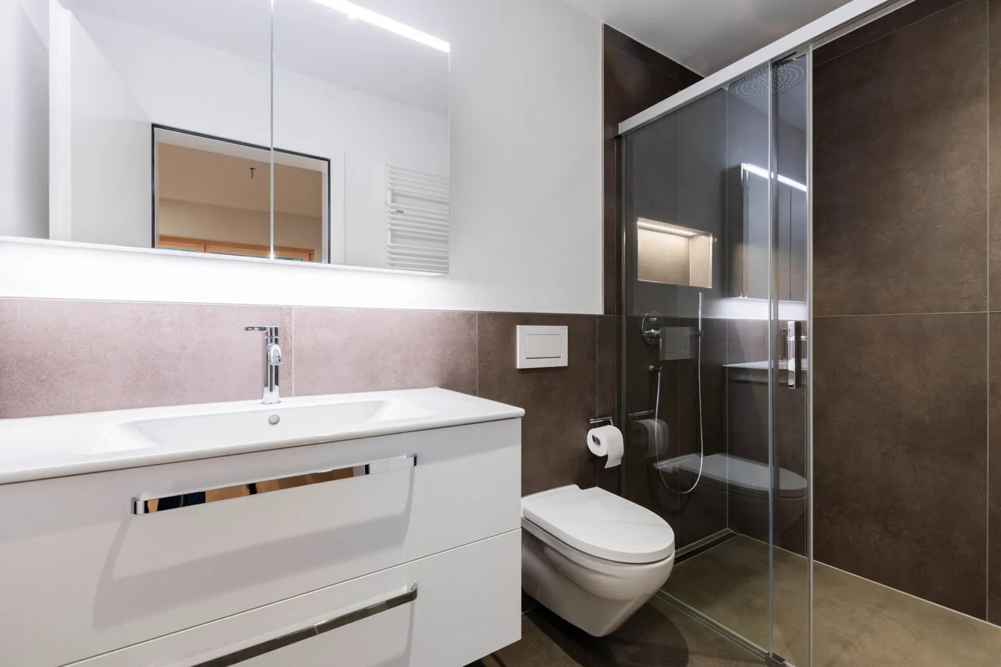 Appartement central 3.5 pièces - Chalet Neuenhaus - Photo 4 sur 19