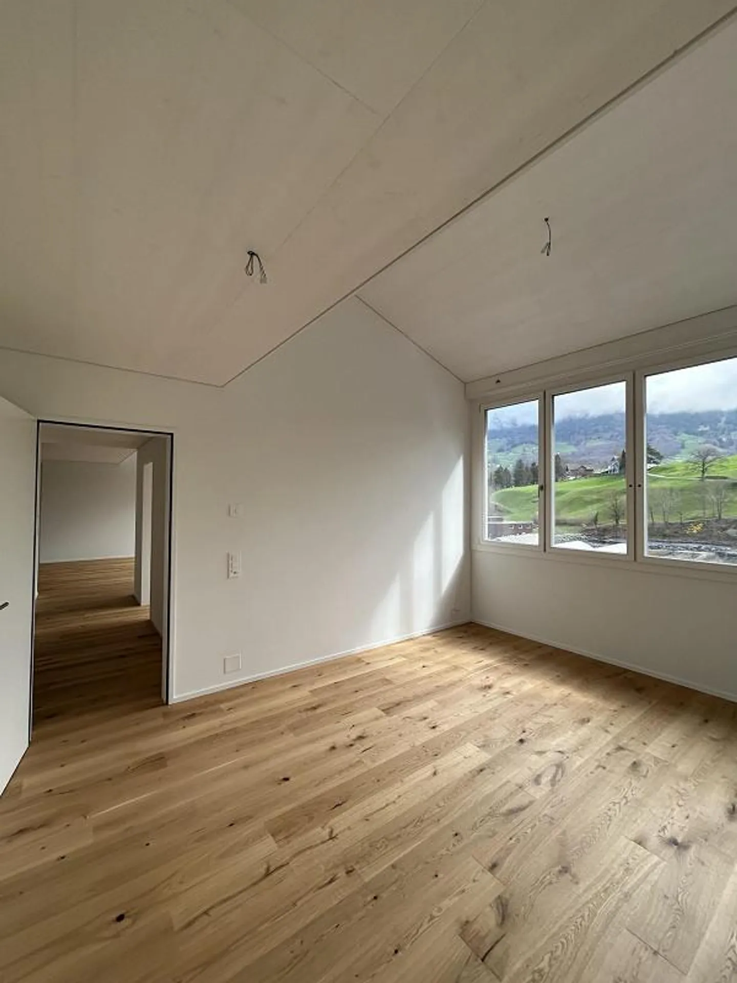 Charmante 5.5 Zimmer Wohnung - Foto 9 von 14