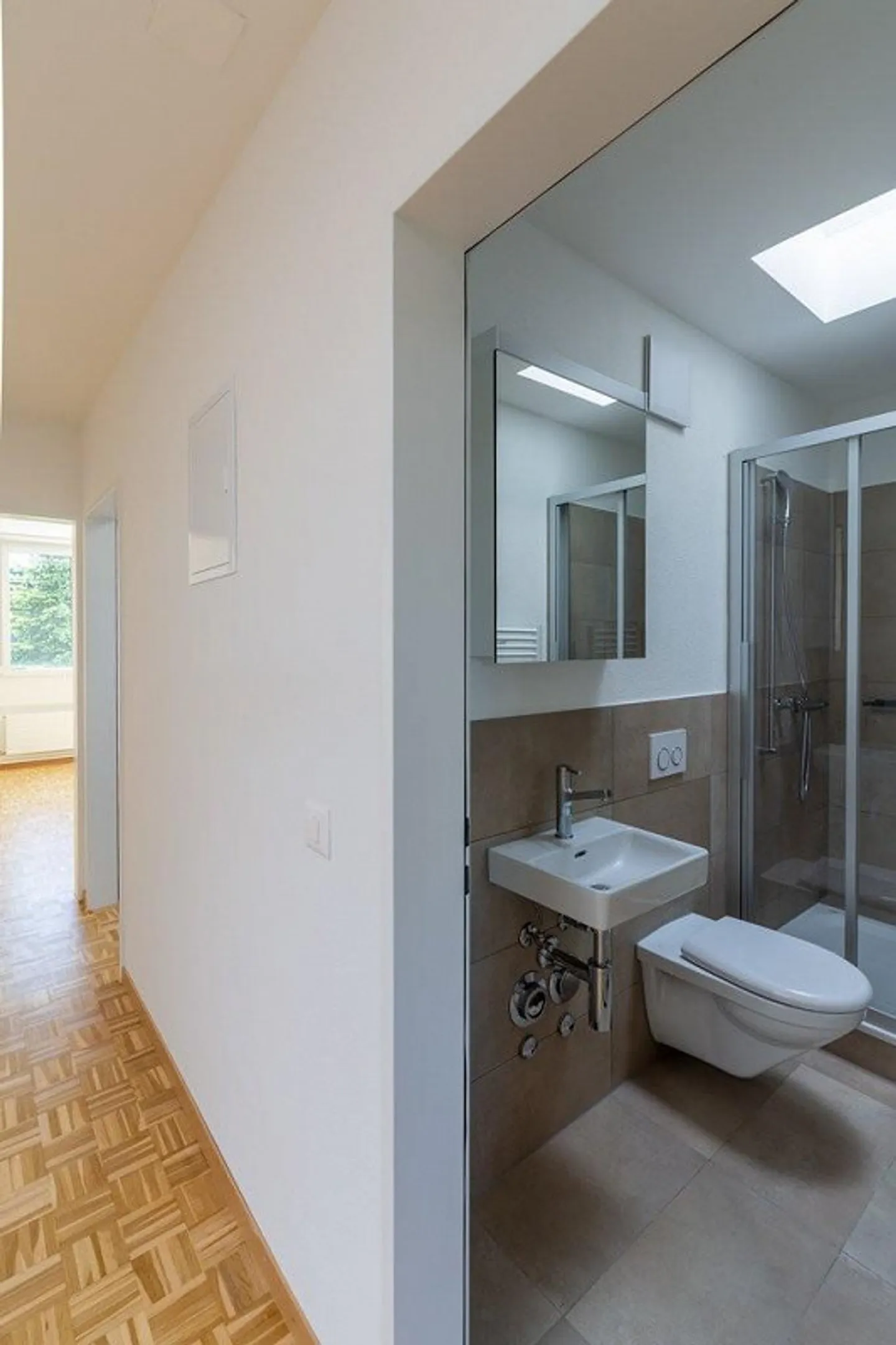 Schöne 4.5 Zimmerwohnung mit Cheminée in Allschwil - Foto 7 von 11