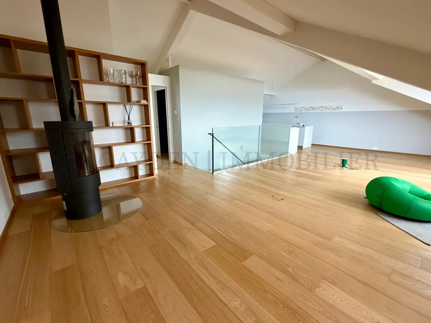 Sublimer renovierter Duplex mit atemberaubendem Blick auf den Genfersee - Foto 2 von 7