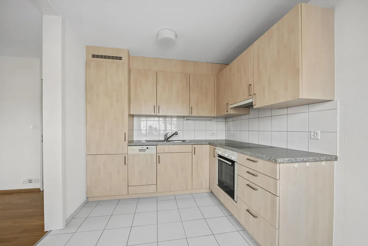 Freundliche Familienwohnung zu vermieten - Foto 2 von 9