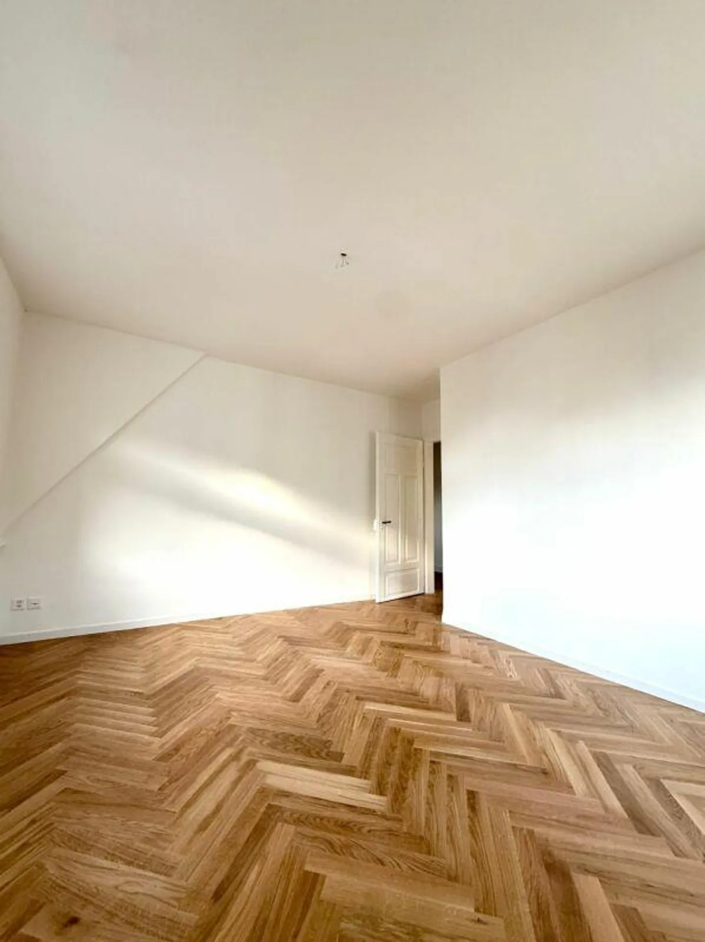 Appartement spacieux de 4 pièces - Photo 12 sur 15