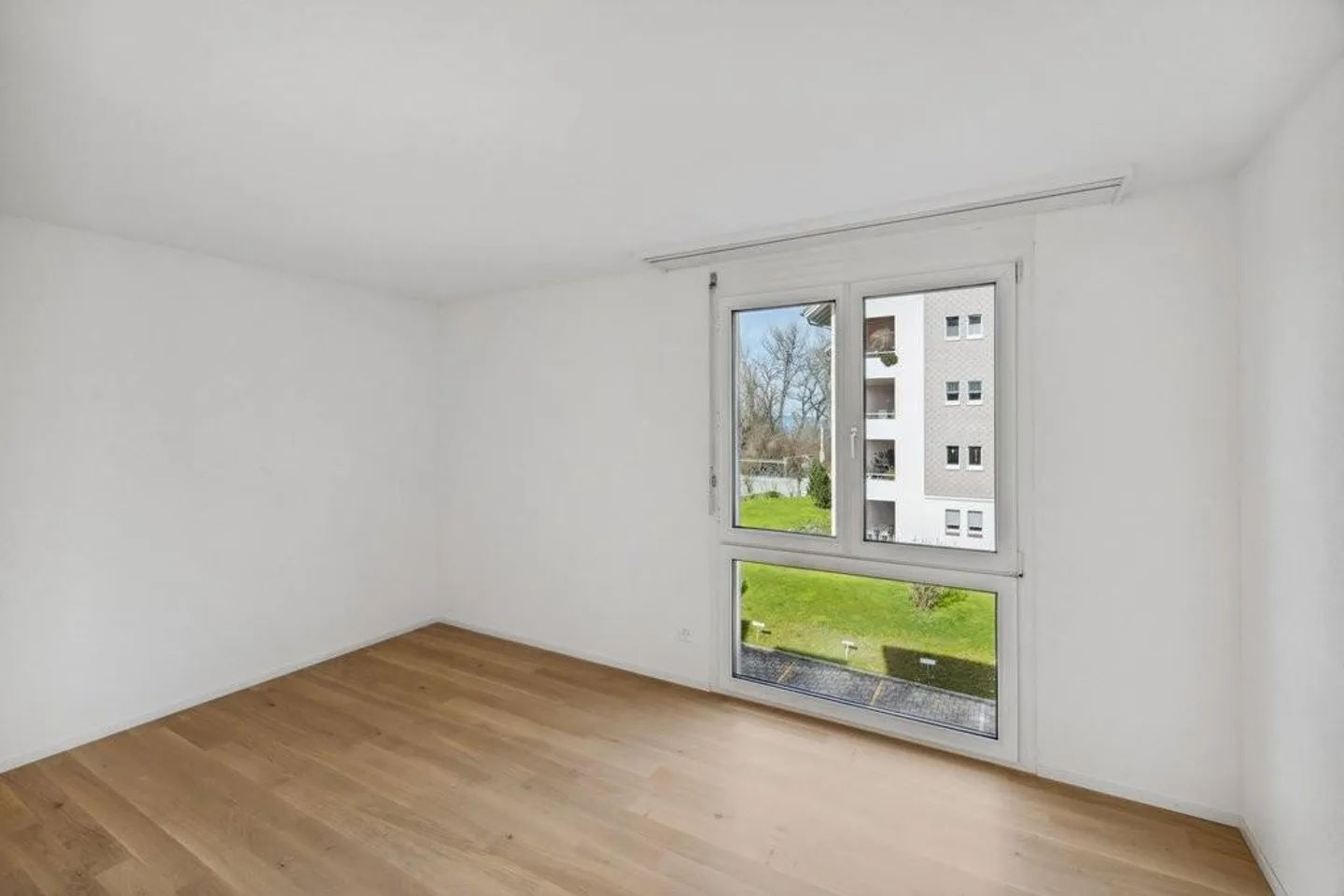 Appartamento familiare con balcone soleggiato - Foto 4 di 8