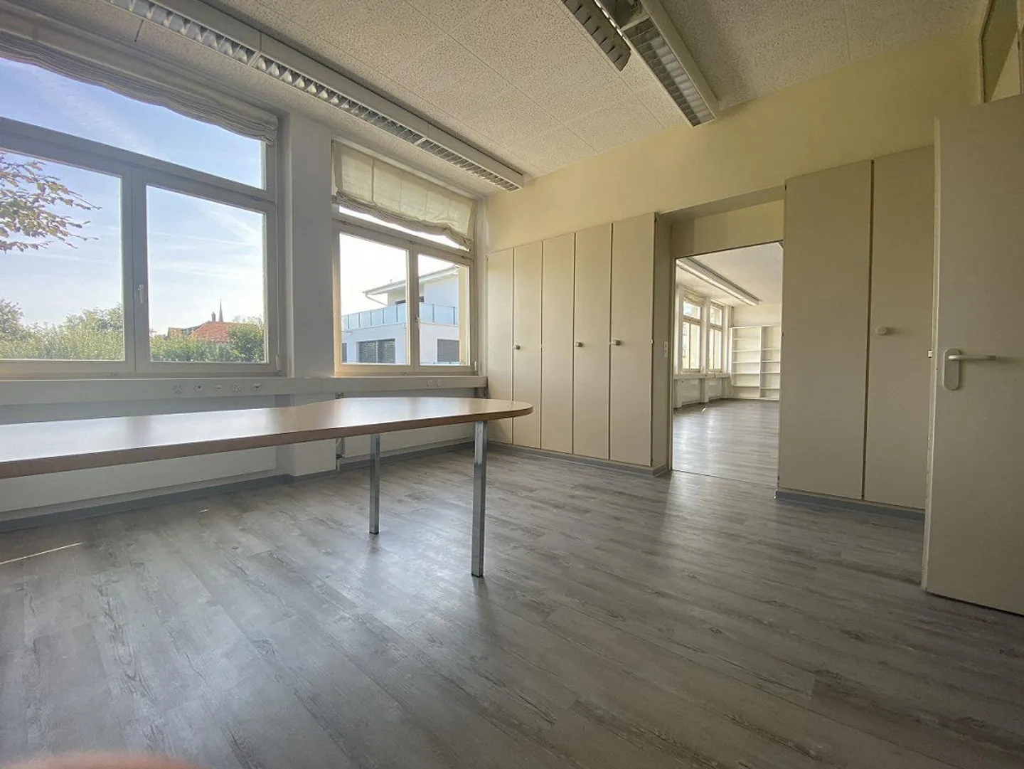 Spazio commerciale con utilizzo flessibile - Foto 4 di 9