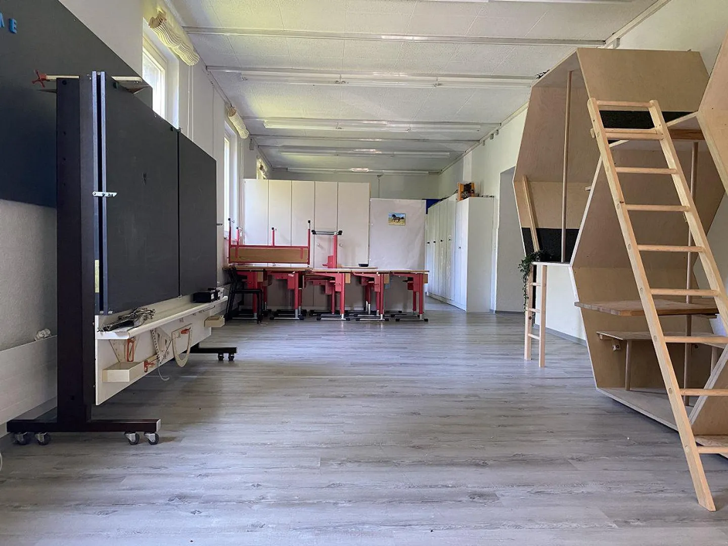 Spazio commerciale con utilizzo flessibile - Foto 2 di 9