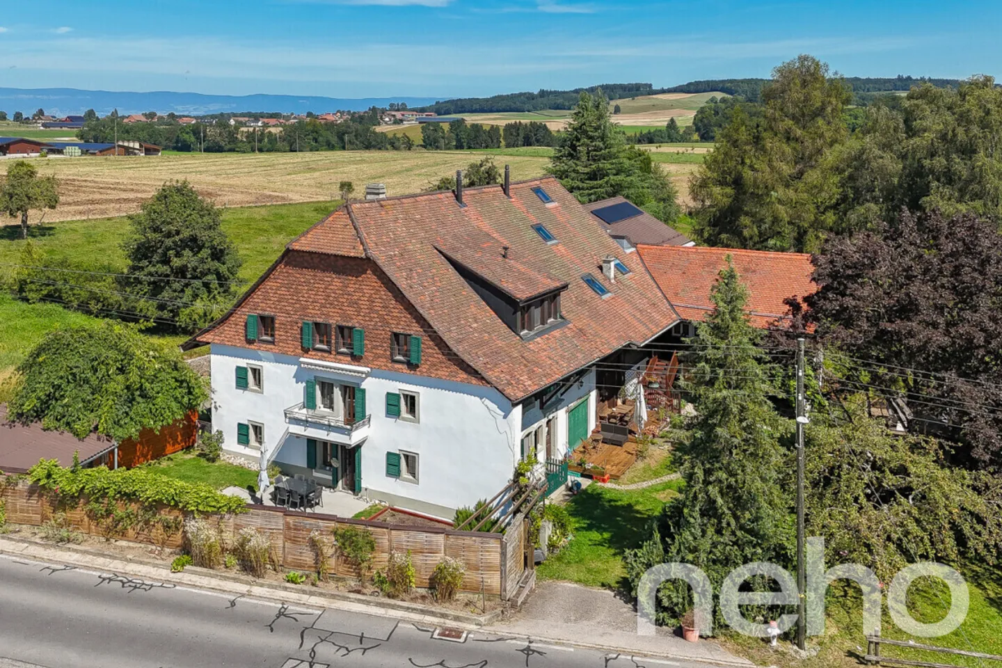 APPARTAMENTO DI 4.5 LOCALI CON GIARDINO PRIVATO A SOTTENS - Foto 9 di 13