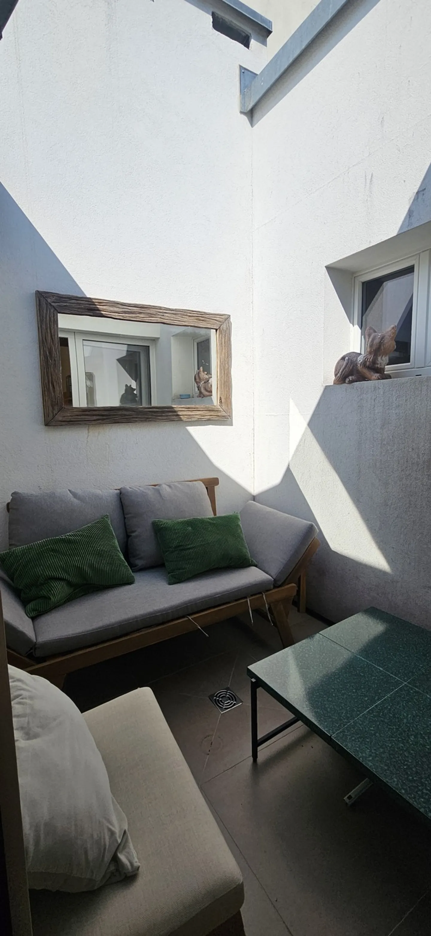 DACHGESCHOSS-WOHNUNG 3½ ZIMMER IN LAUSANNE - STADTZENTRUM, MÖBLIERT, DAUER - Foto 10 von 10