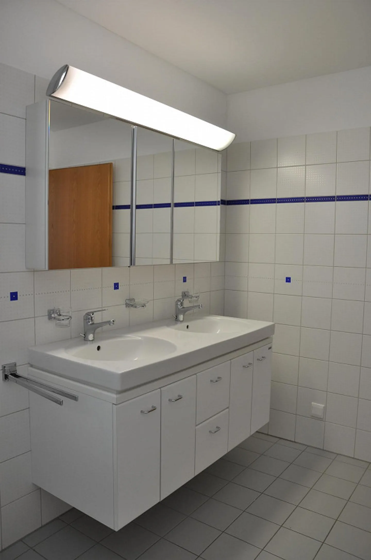 Grosszügige 4 1/2-Zimmer-Wohnung an zentraler Lage - Foto 12 von 14