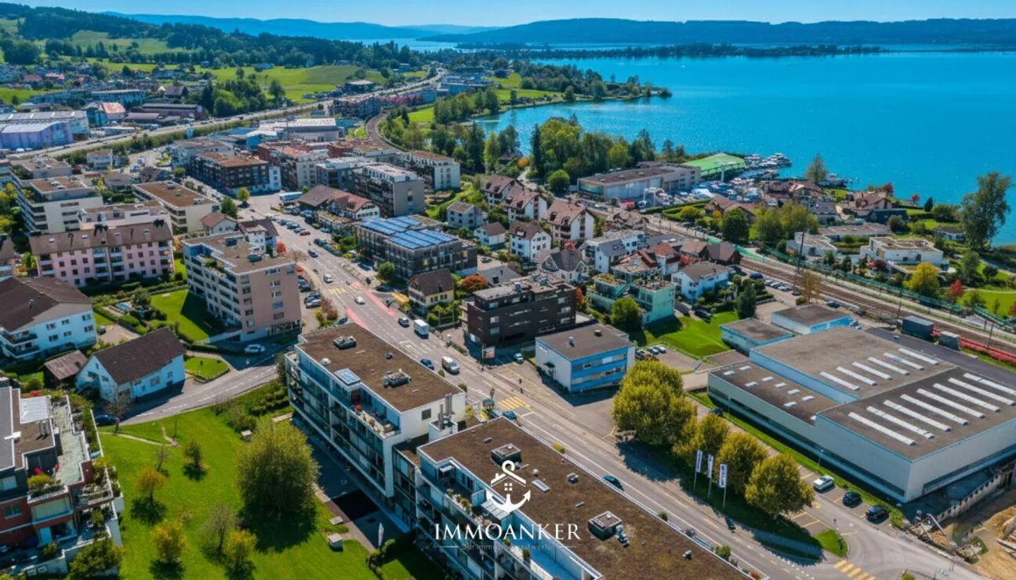 Esclusivo appartamento attico di 6,5 stanze con ascensore direttamente nell'appartamento - Seepark Altendorf - Foto 4 di 13