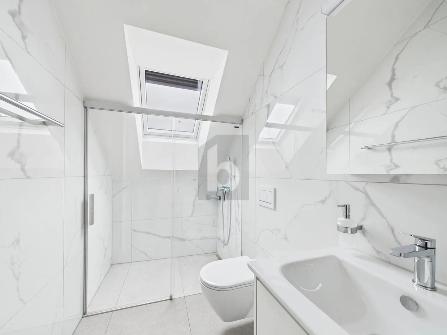 PANORAMIC VIEW IN OWNERSHIP QUALITY - Photo 4 of 6