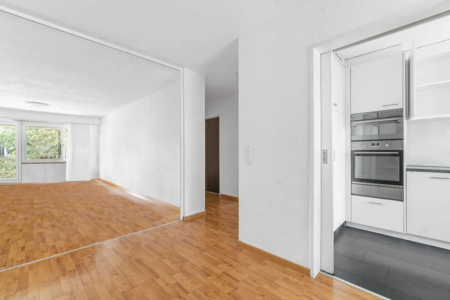 Vivere o investire - attraente appartamento di 4.5 stanze - Foto 2 di 4