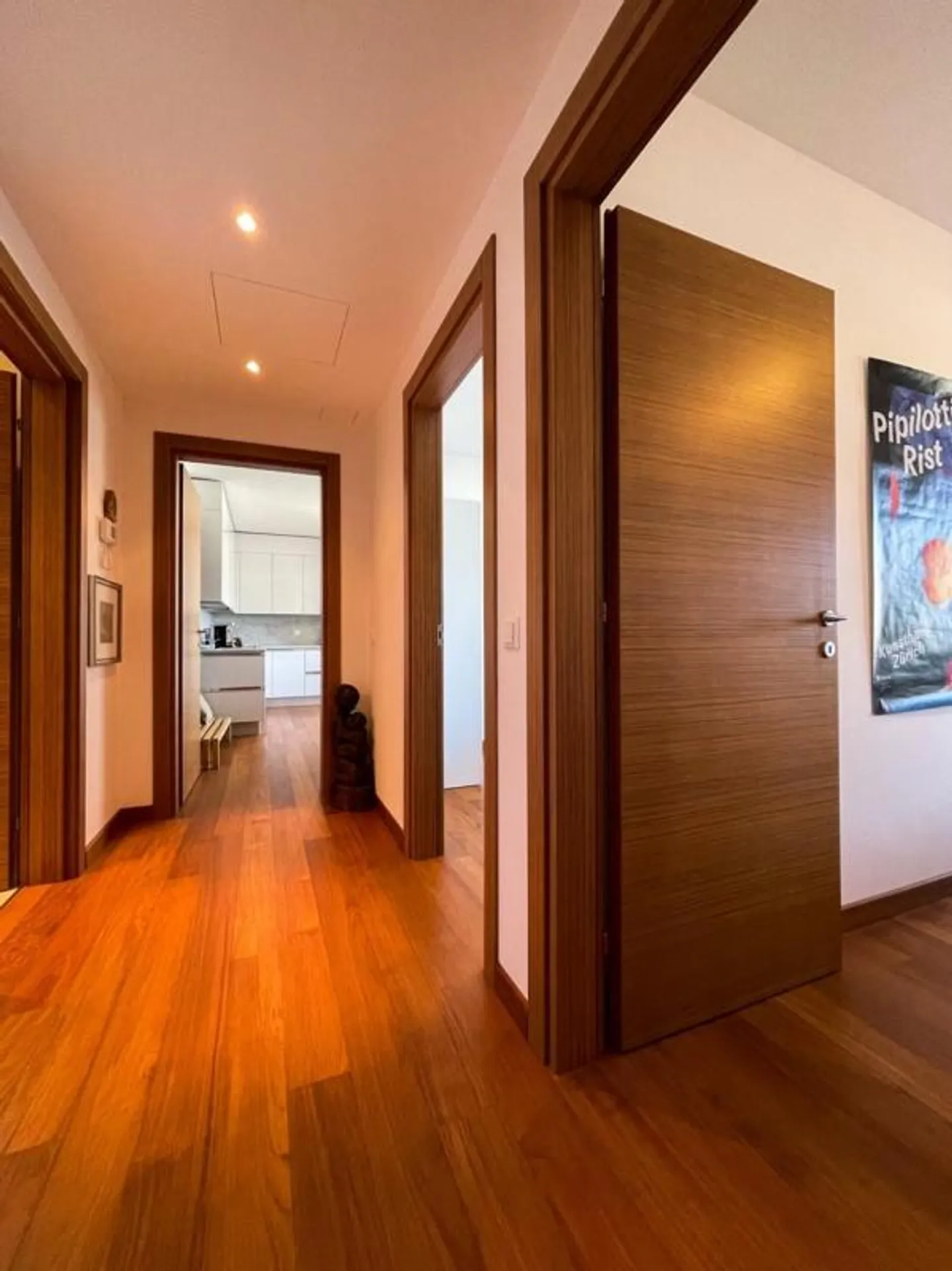 3.5 locali in stabile di prestigio - Albonago - Foto 3 di 15