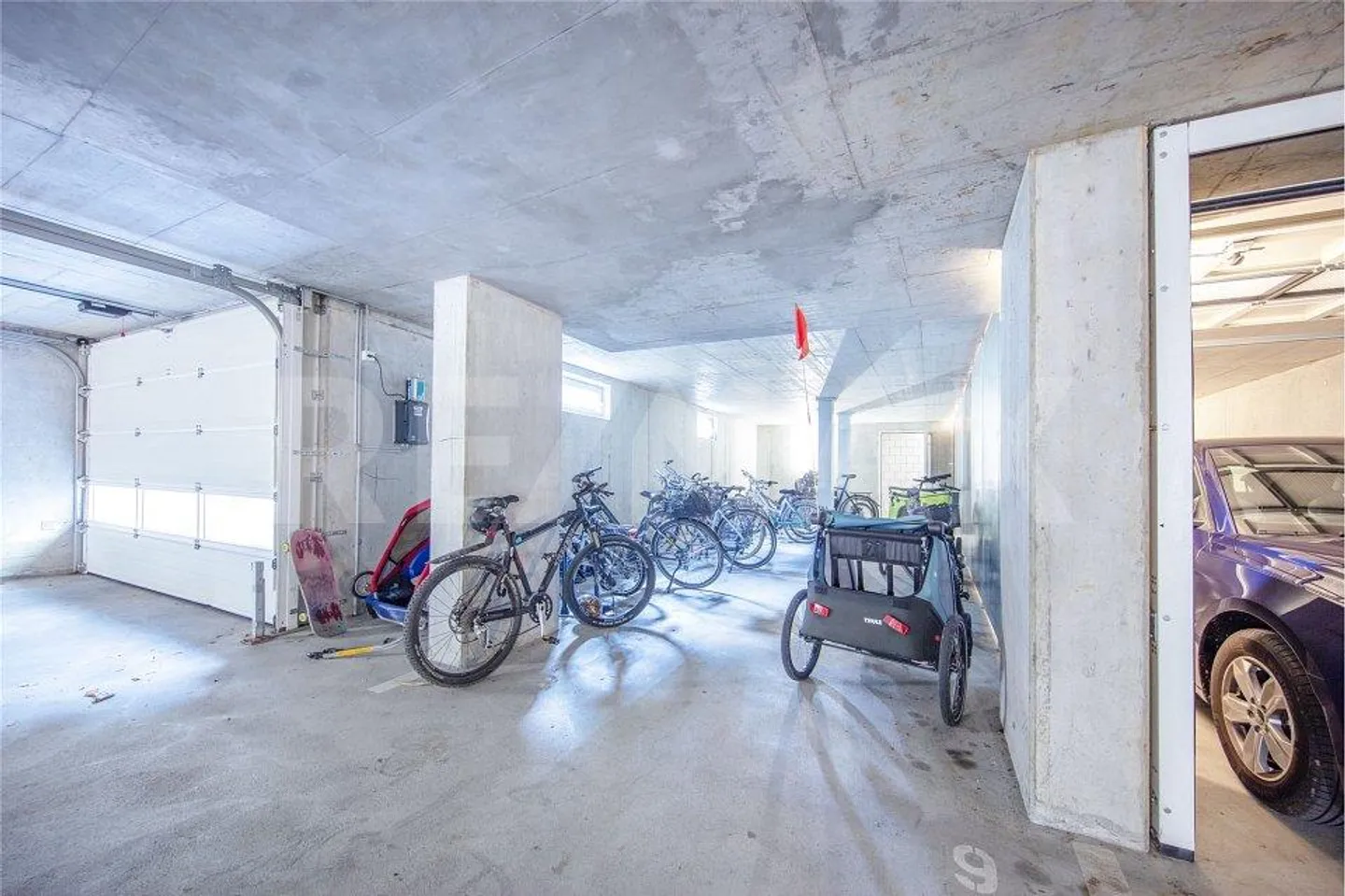 Edificio multifamiliare ad alto rendimento con 7 appartamenti e 10 posti auto sotterranei - Foto 11 di 13