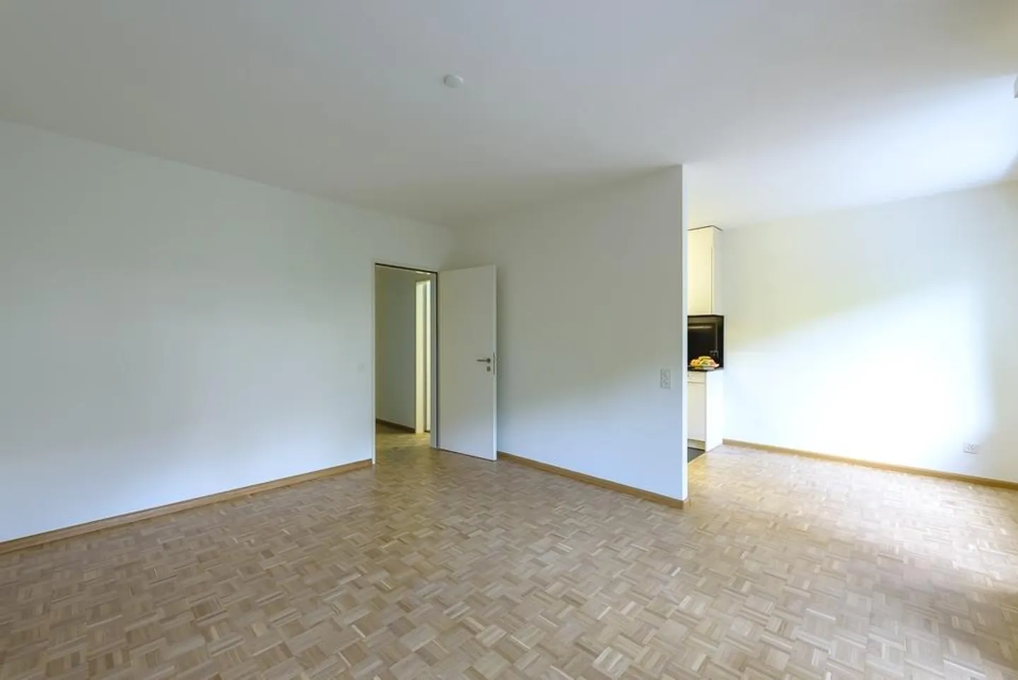 Appartamento moderno vicino all'università - Foto 3 di 12