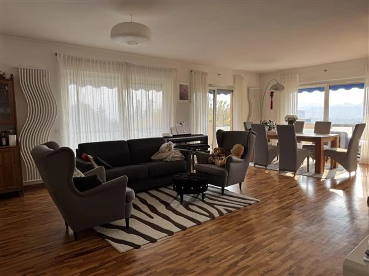 Geräumige Wohnung mit Balkon - Foto 1 von 13