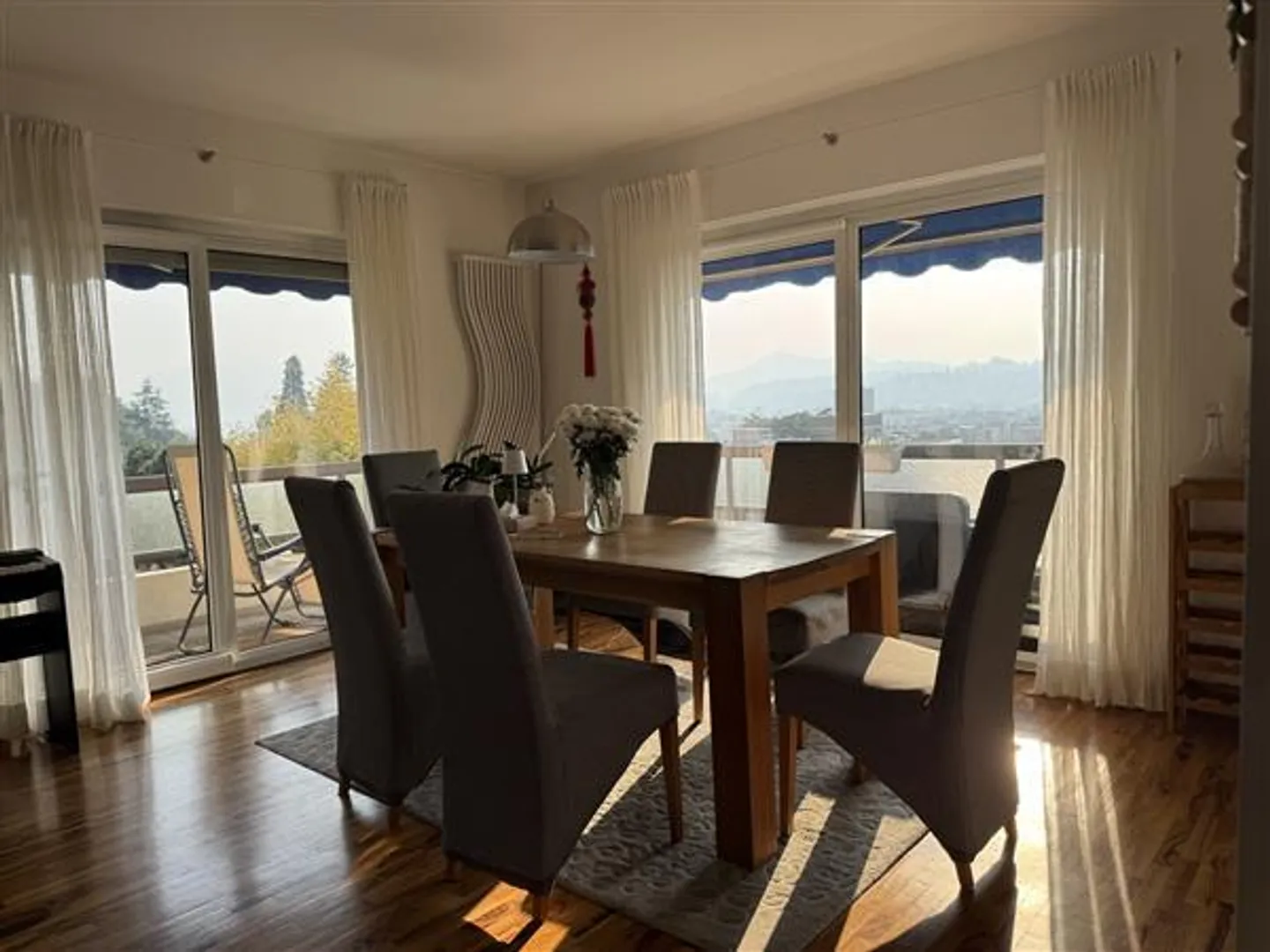Geräumige Wohnung mit Balkon - Foto 2 von 13