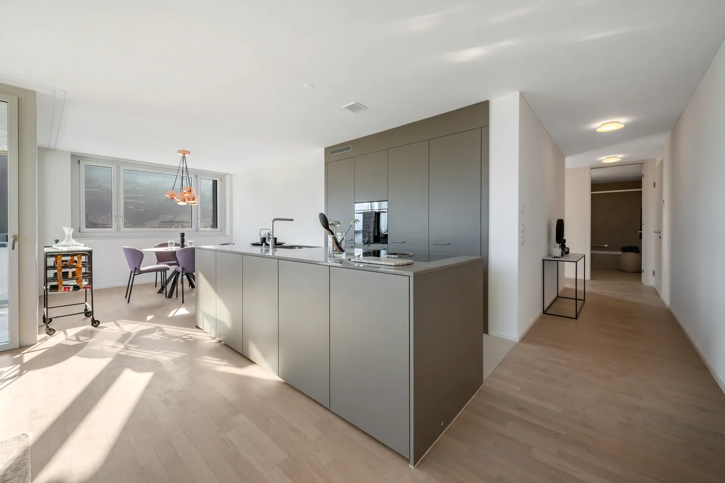 Apartment for rent - Photo 2 of 4