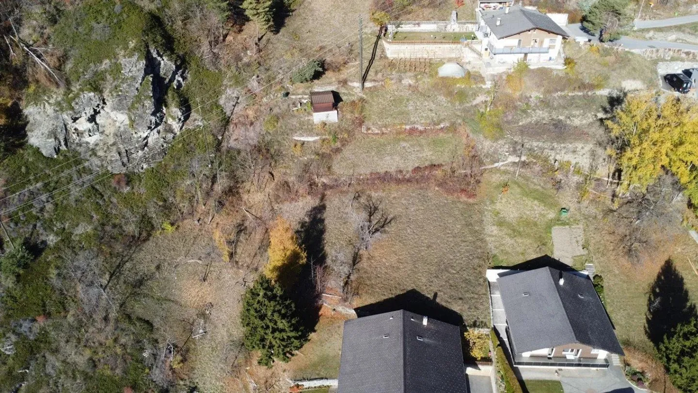 Terreno edificabile soleggiato al varco per Saas e la valle di Matter - Foto 7 di 13
