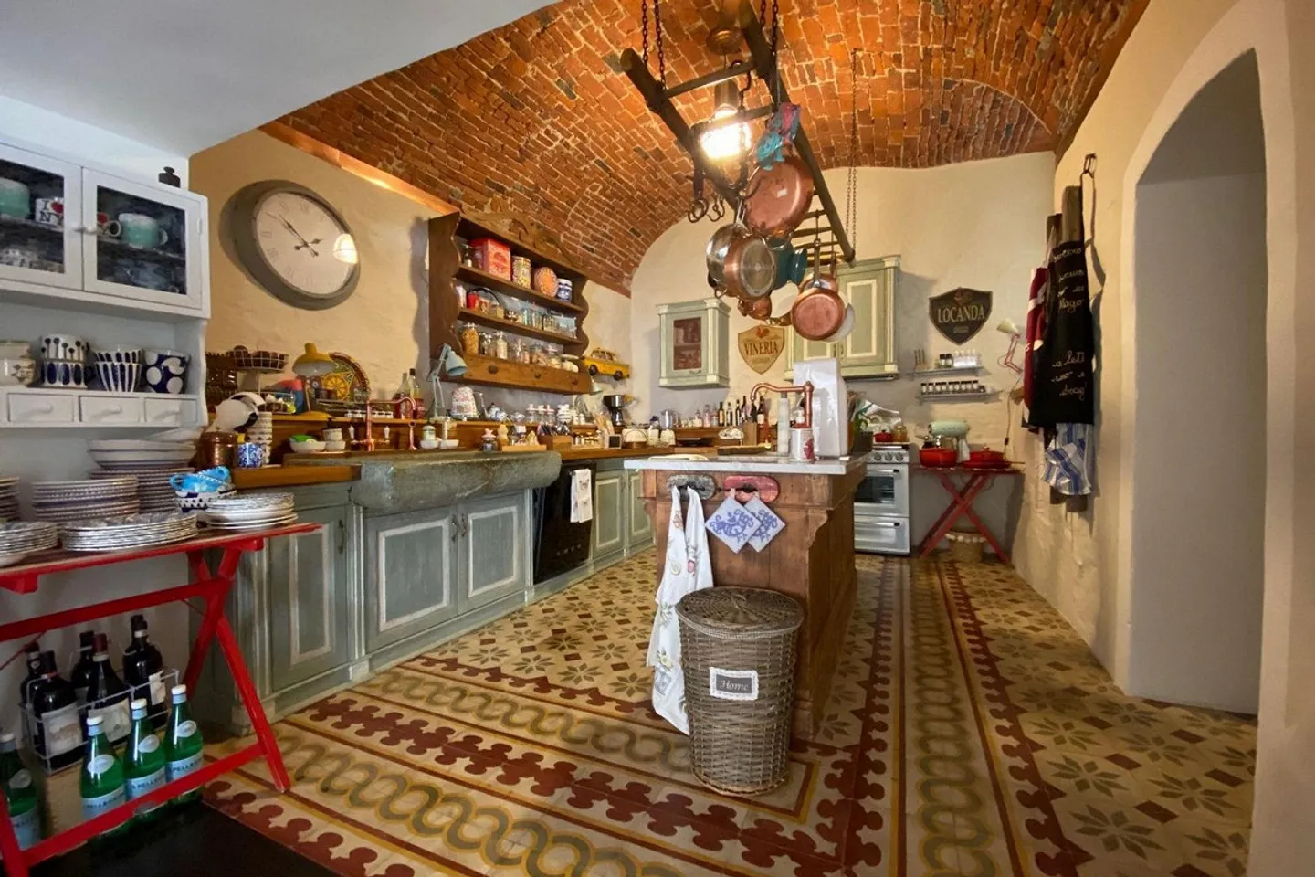 Exclusive Prestige Property in the Heart of Curio, Malcantone - Photo 9 of 13