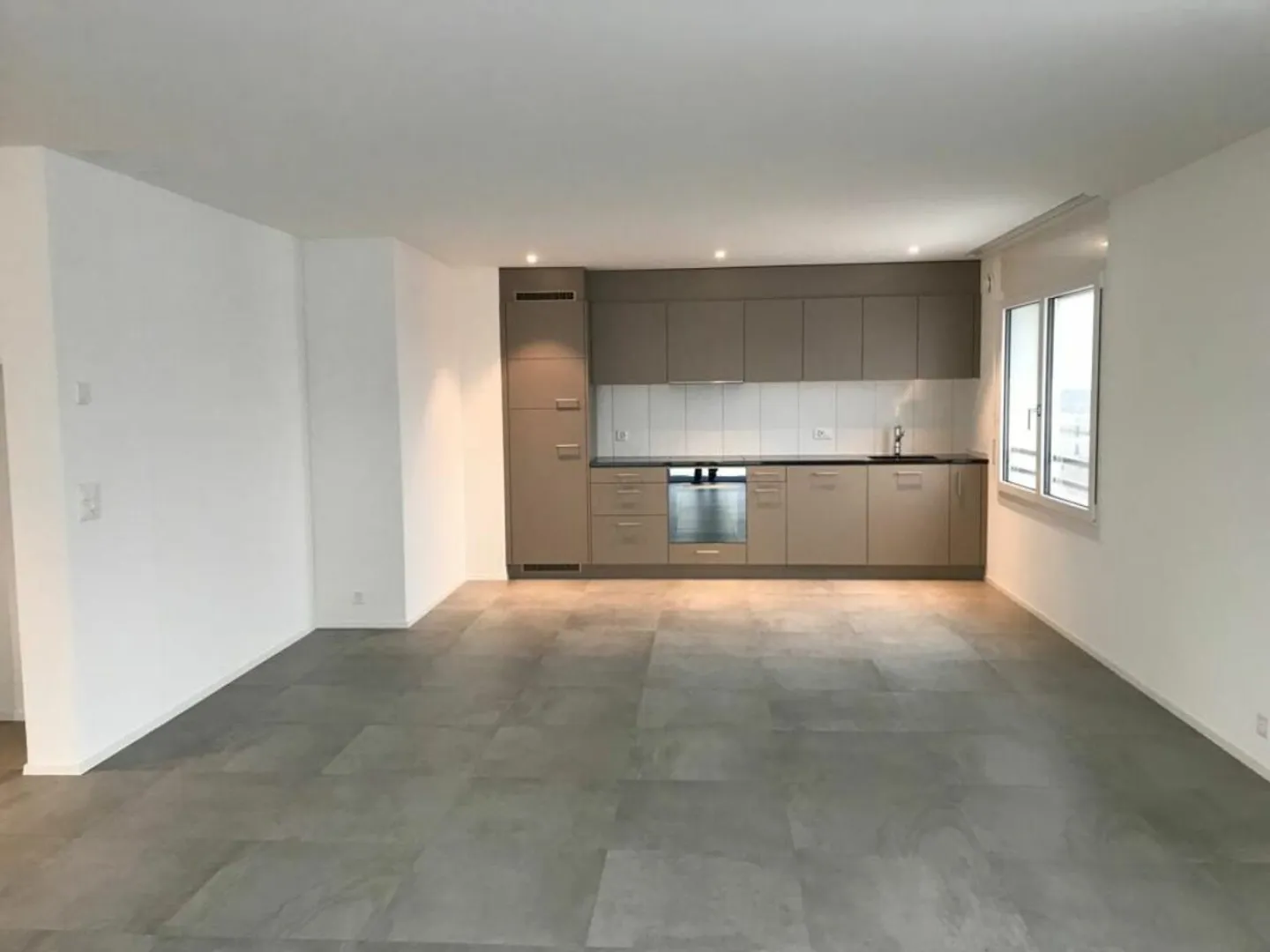 Exclusive Penthouse with Terrace - Photo 5 of 8