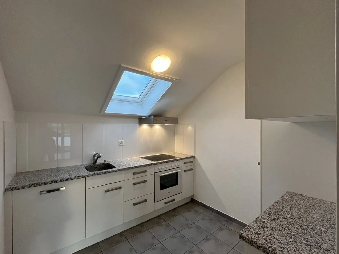 Beautiful 4.5 room apartment in Arch for rent! - Photo 6 of 8