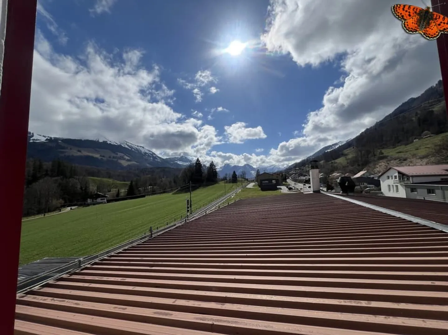 CHIC 2-ROOM APARTMENT - In a village! - Photo 7 of 8