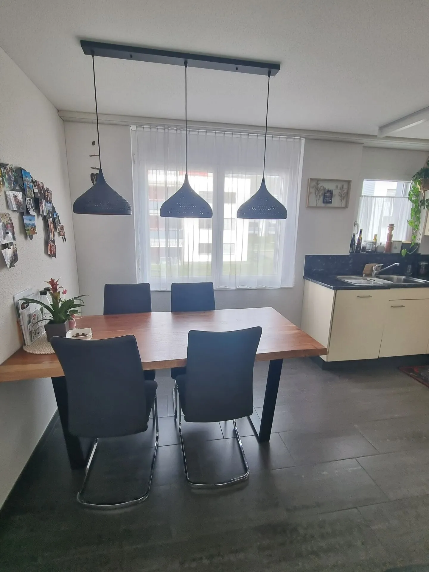 Geräumige Wohnung mit Balkon - Foto 4 von 8