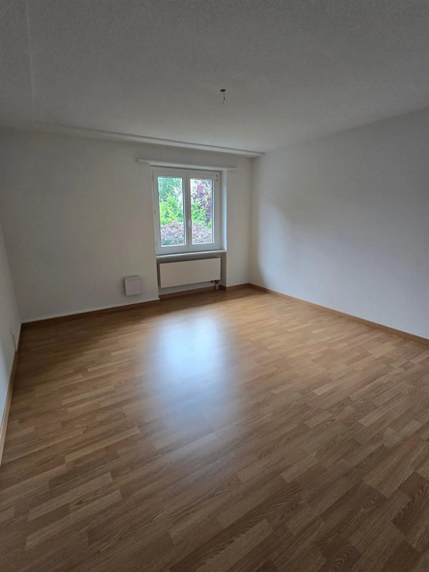 Sympathetic Family Apartment - Photo 9 of 10