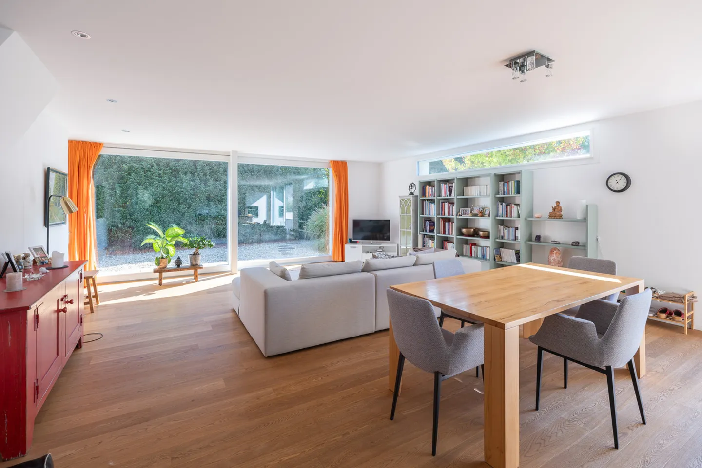 Vivre avec style : Maison individuelle moderne à Murten - Photo 4 sur 19