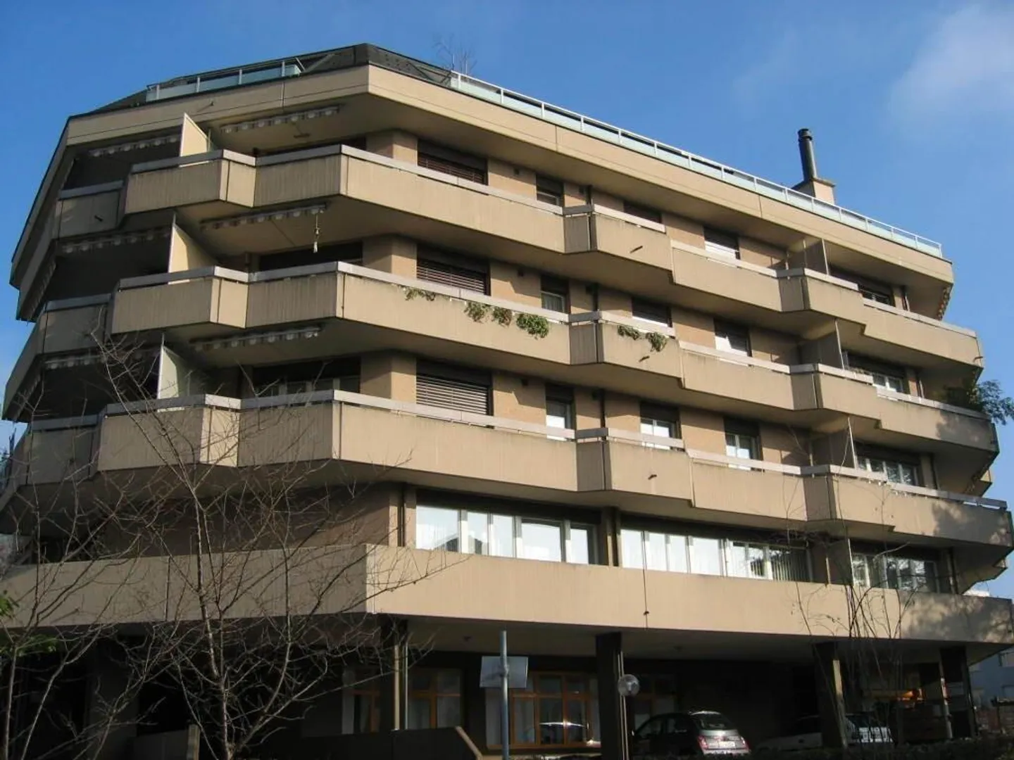 Freshly renovated and stylishly redesigned - live like in a new building! - Photo 1 of 2