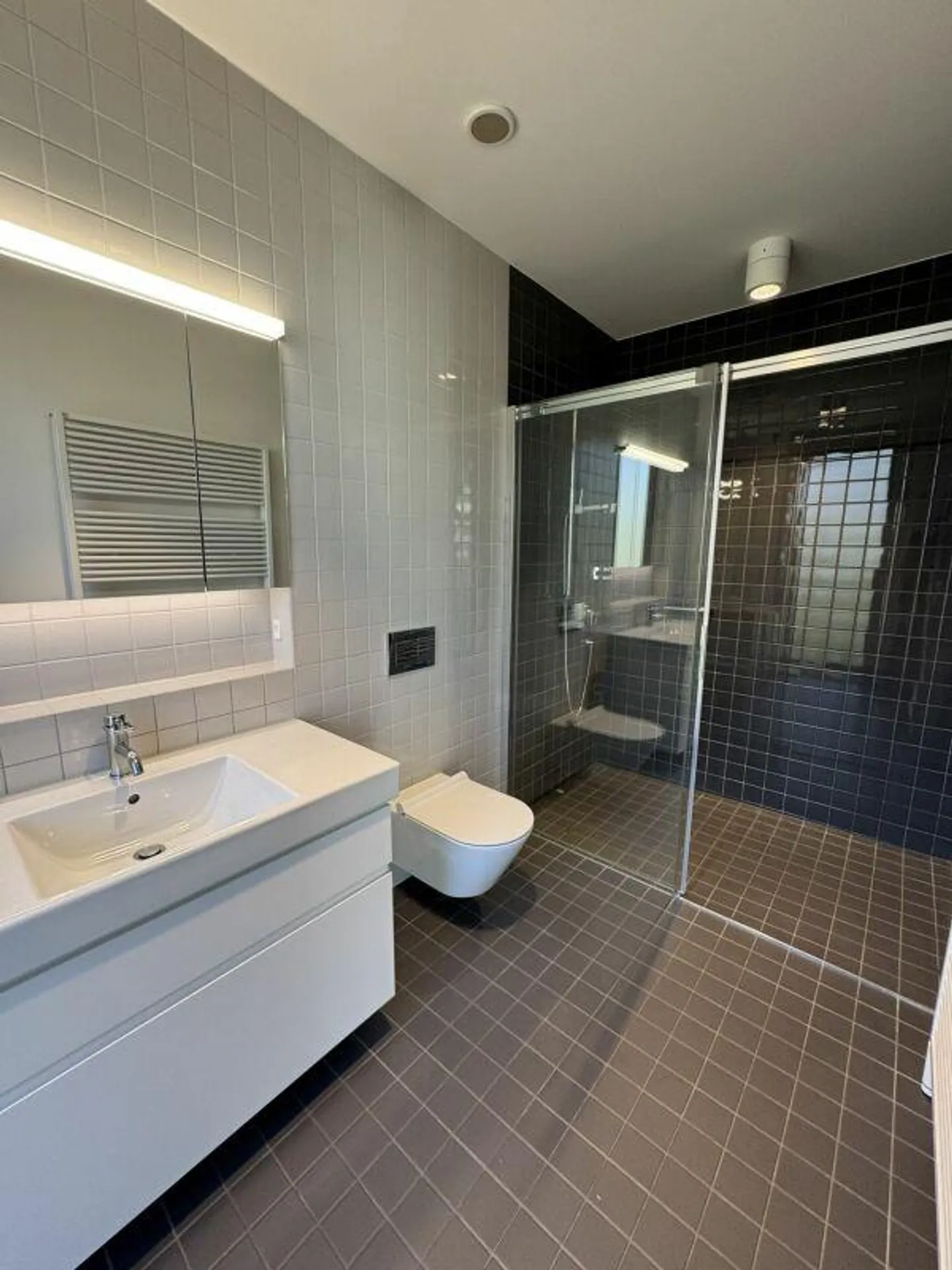 Luxuswohnung mit atemberaubender Aussicht - Foto 7 von 10