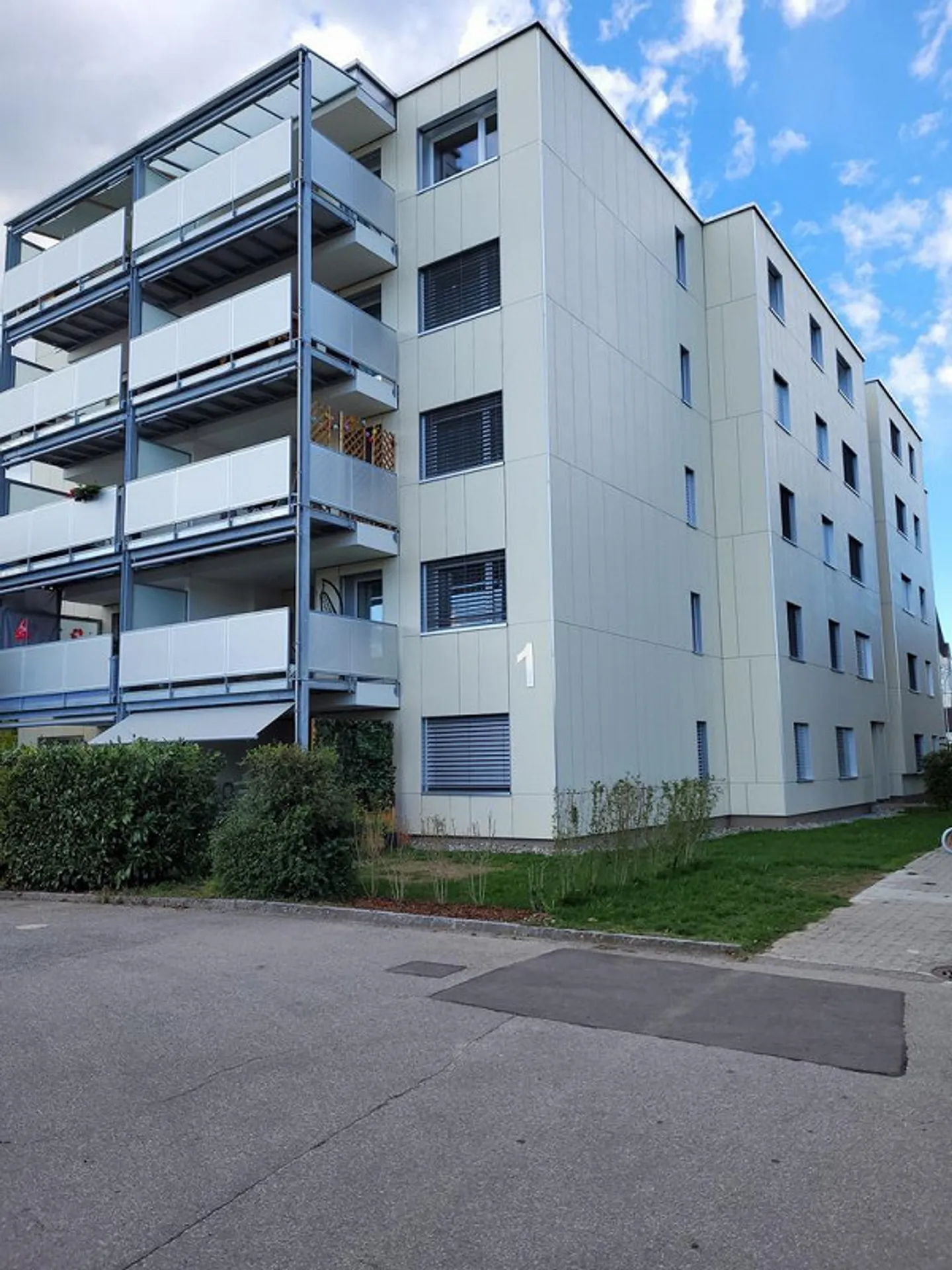 Appartement 2 pièces au 3ème étage à louer - Photo 1 sur 7