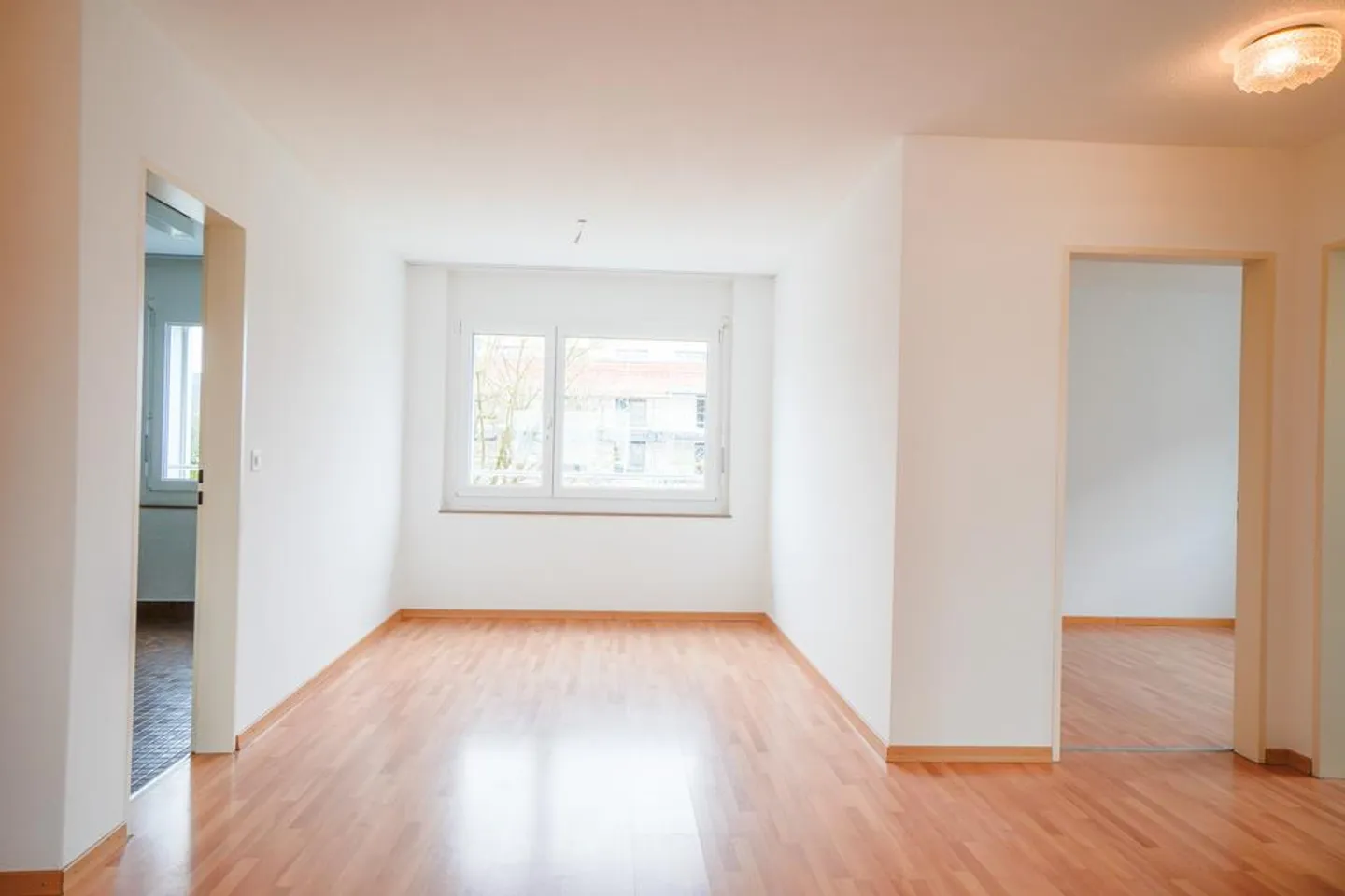 Appartement 2 pièces au 3ème étage à louer - Photo 4 sur 7