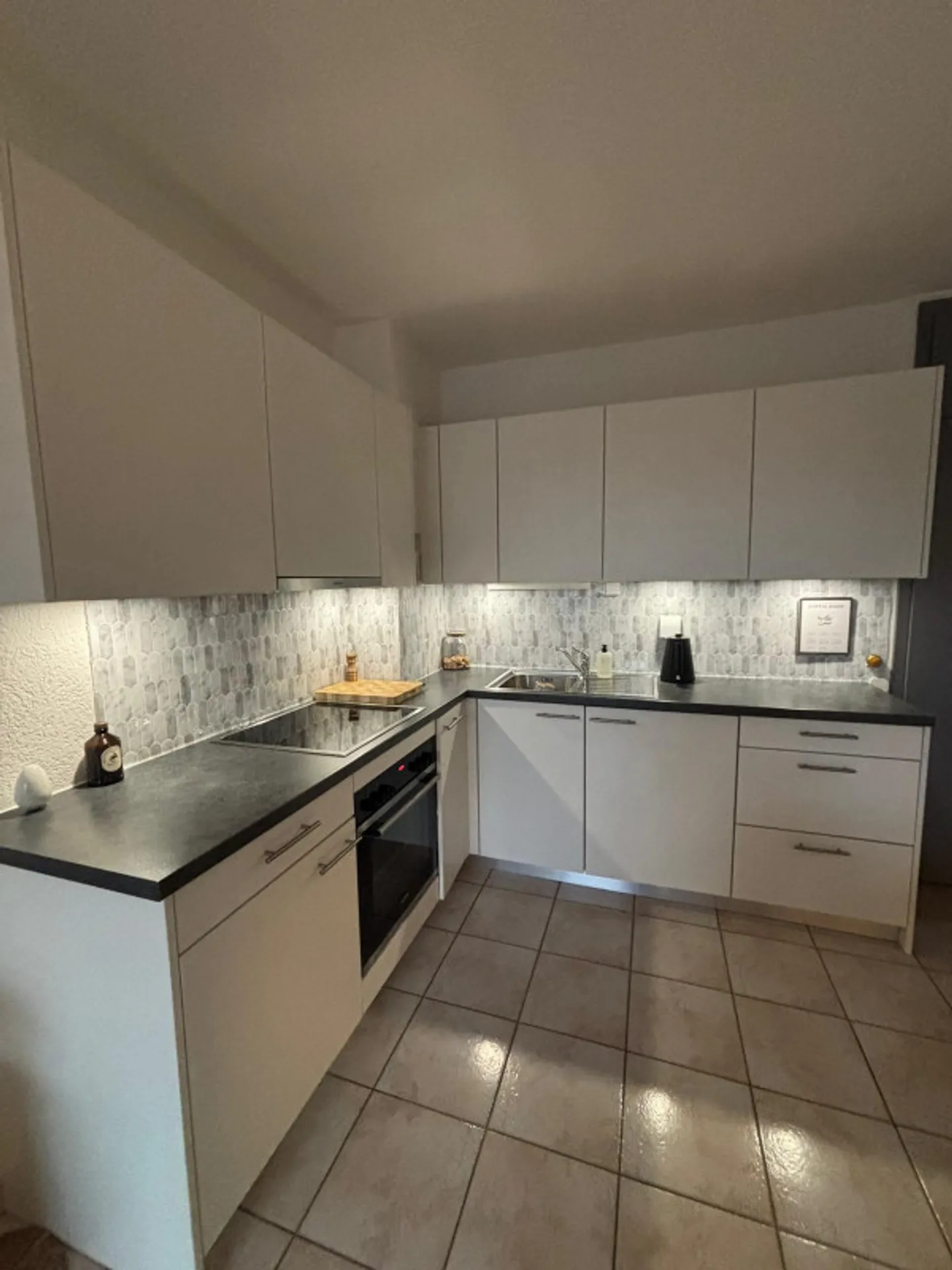 Carino 2.5 locali nel centro iper di Ginevra/Plainpalais - Foto 5 di 10