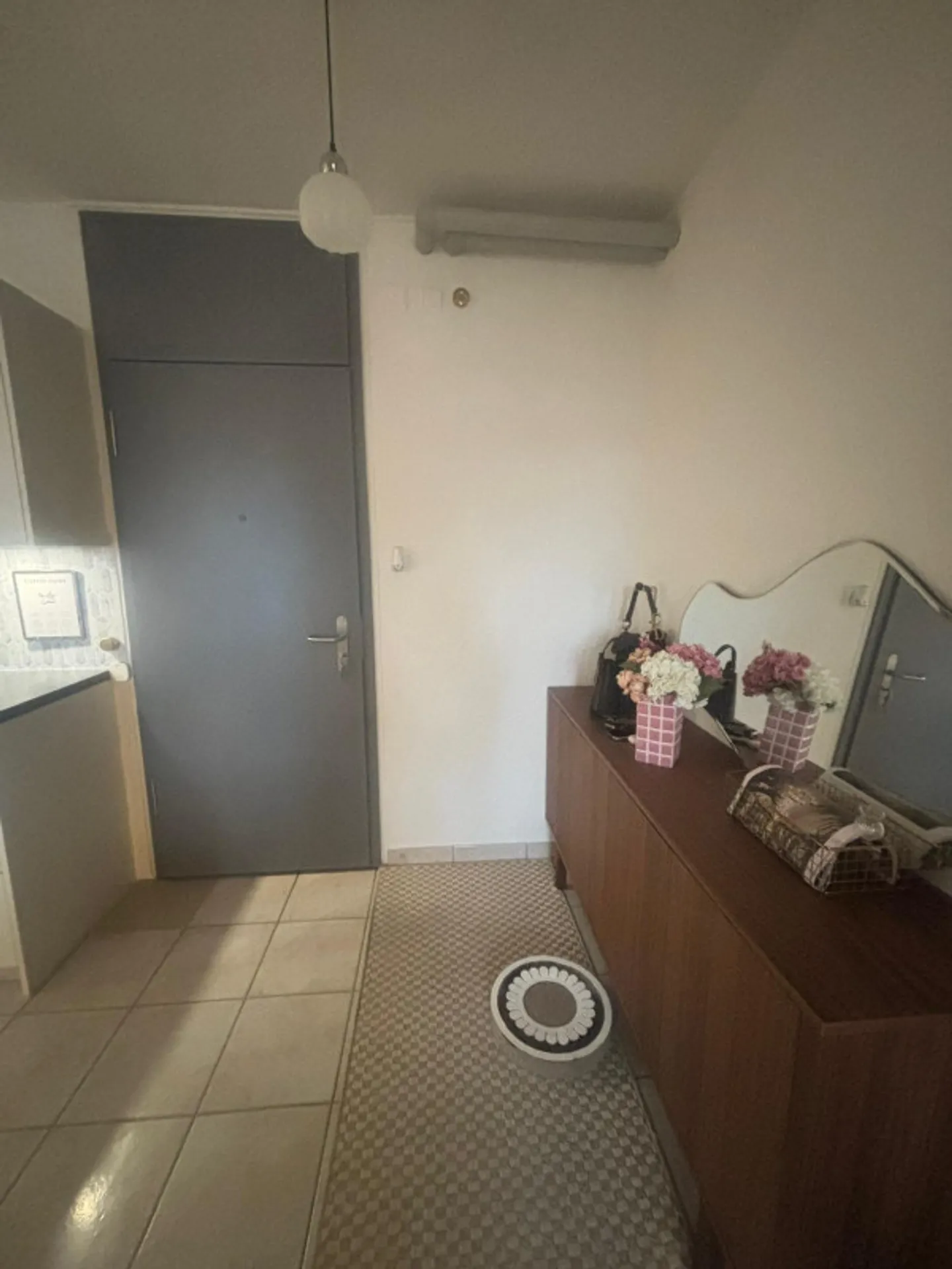 Carino 2.5 locali nel centro iper di Ginevra/Plainpalais - Foto 8 di 10