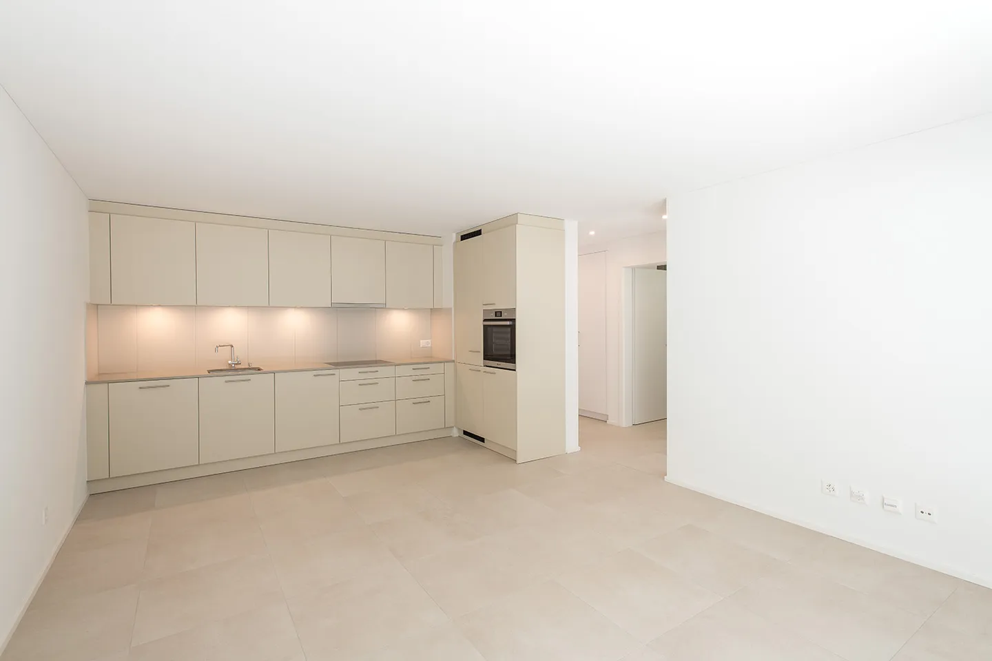 Appartamento in affitto - Foto 2 di 4