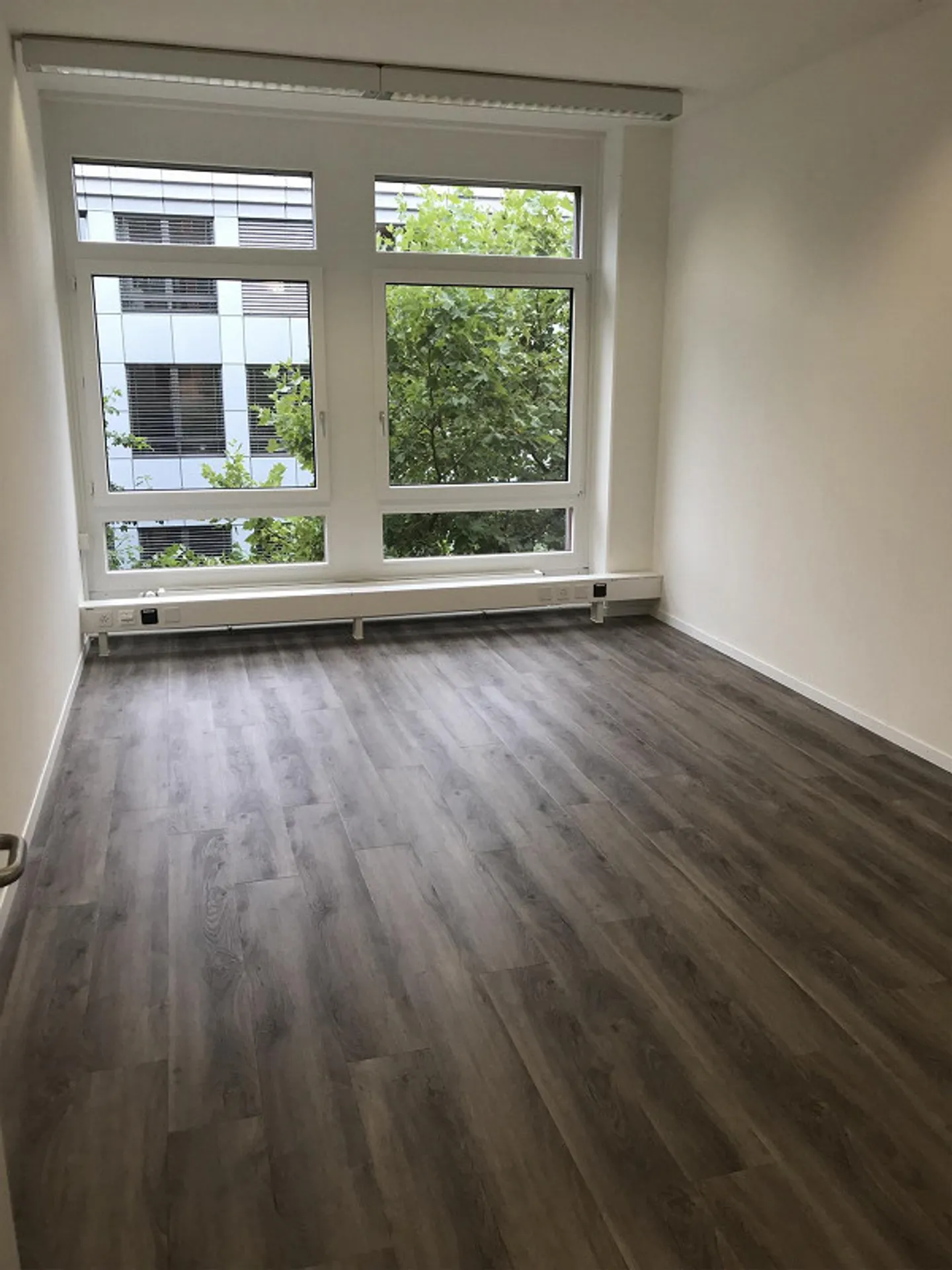 Helle Bürofläche mit Lift - Foto 5 von 5