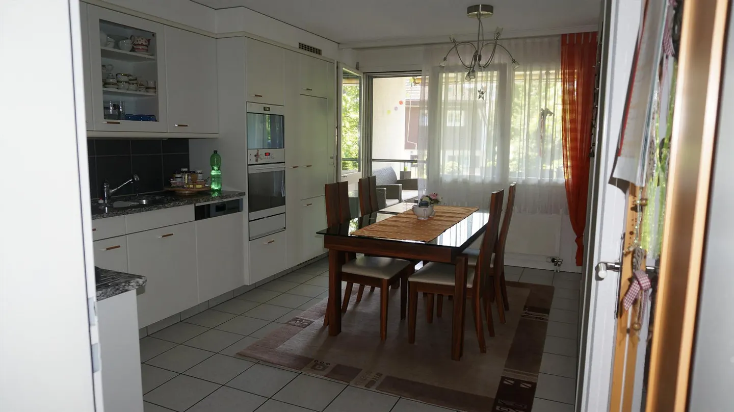 Grosszügige Wohnung in ruhiger Lage - Foto 4 von 14
