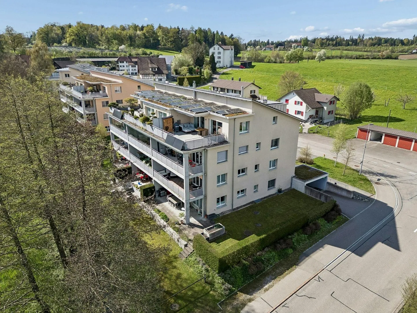 Stilvolle Maisonette mit Garten - Foto 2 von 13