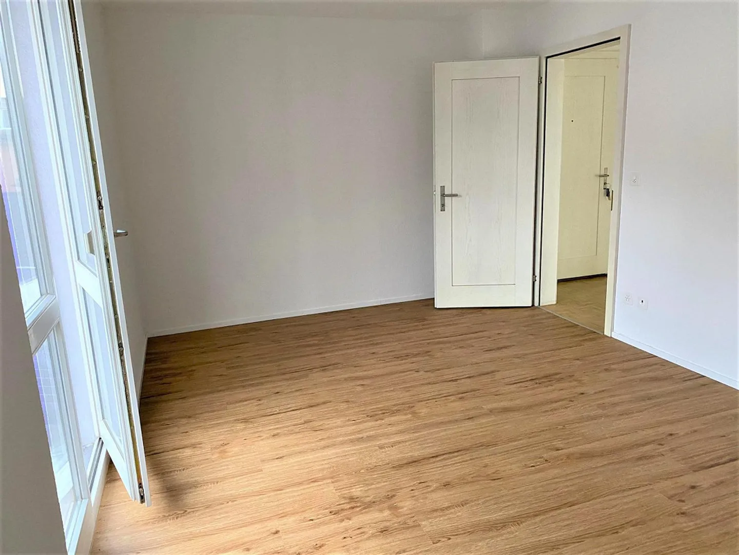 Appartement 2,5 pièces au 1er étage avec ascenseur - Photo 11 sur 11