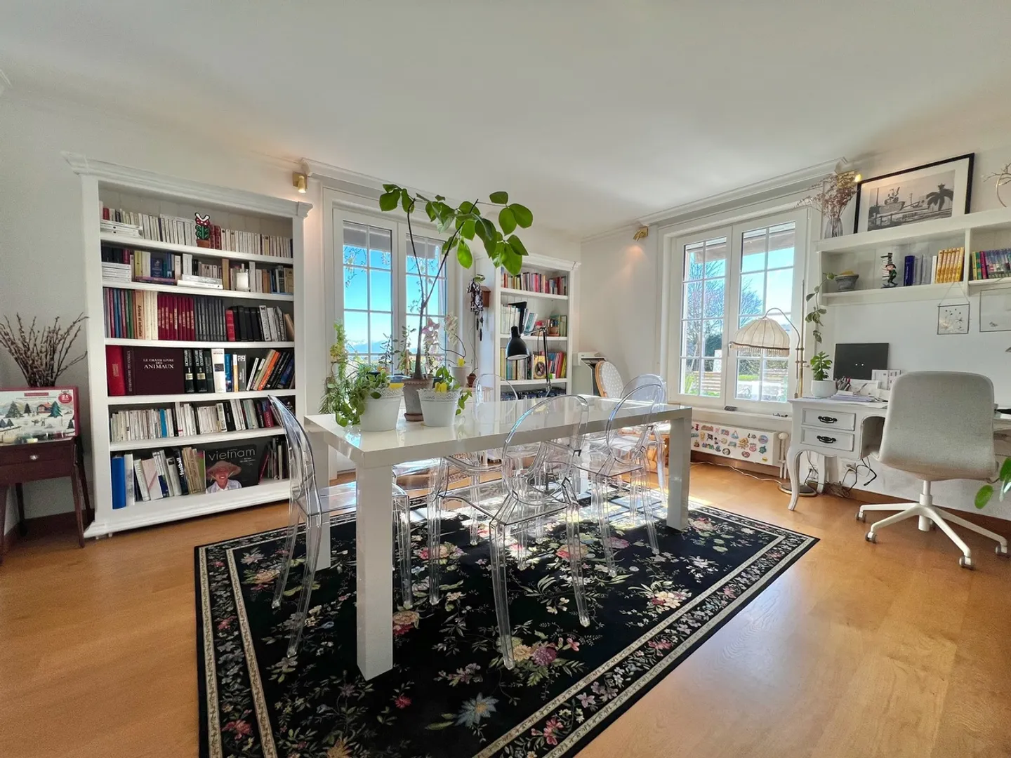 Charming property, grand panorama, absolute elegance on 420 m2 - Photo 5 of 13