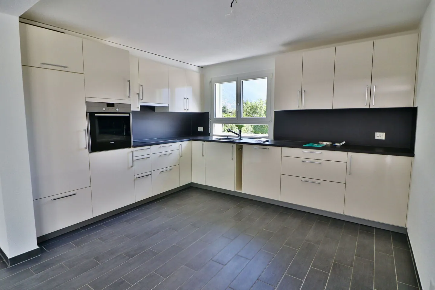 Appartamento 3.5 locali con terrazza XXL - Foto 5 di 13
