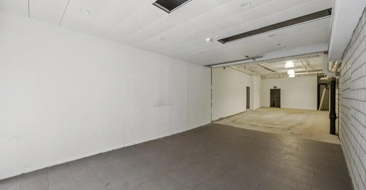 Espace de vente attrayant dans un emplacement central de premier choix - Photo 6 sur 6