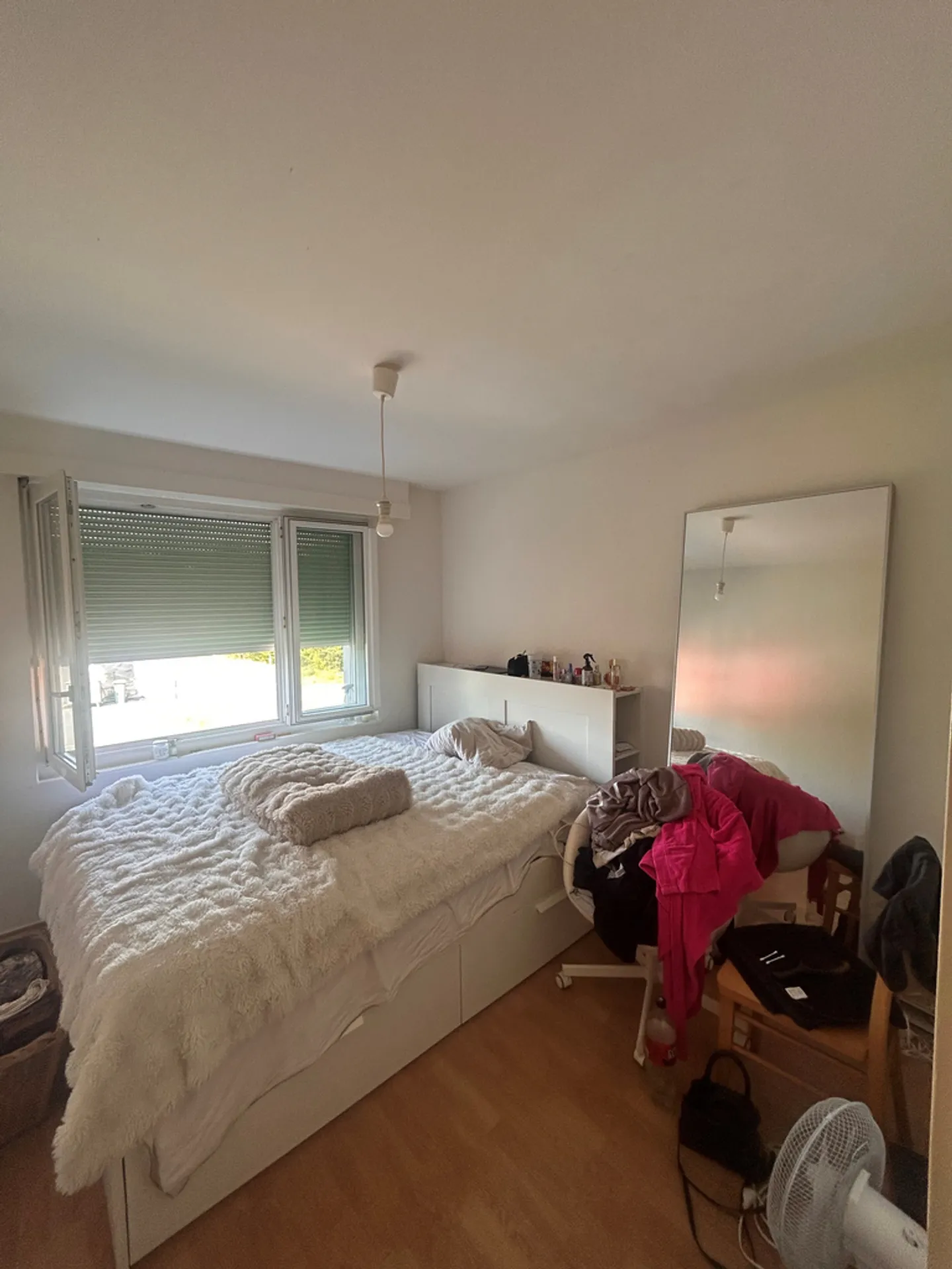 Bright 2.5 rooms on the 1st floor - Photo 2 of 6