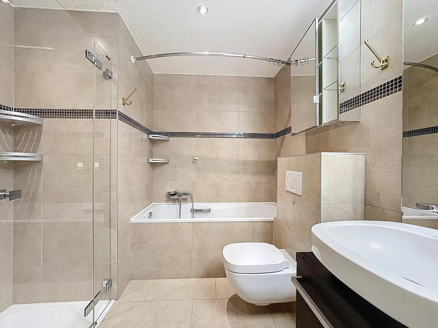 Incantevole appartamento 3.5 locali con mezzanino libero! - Foto 7 di 8