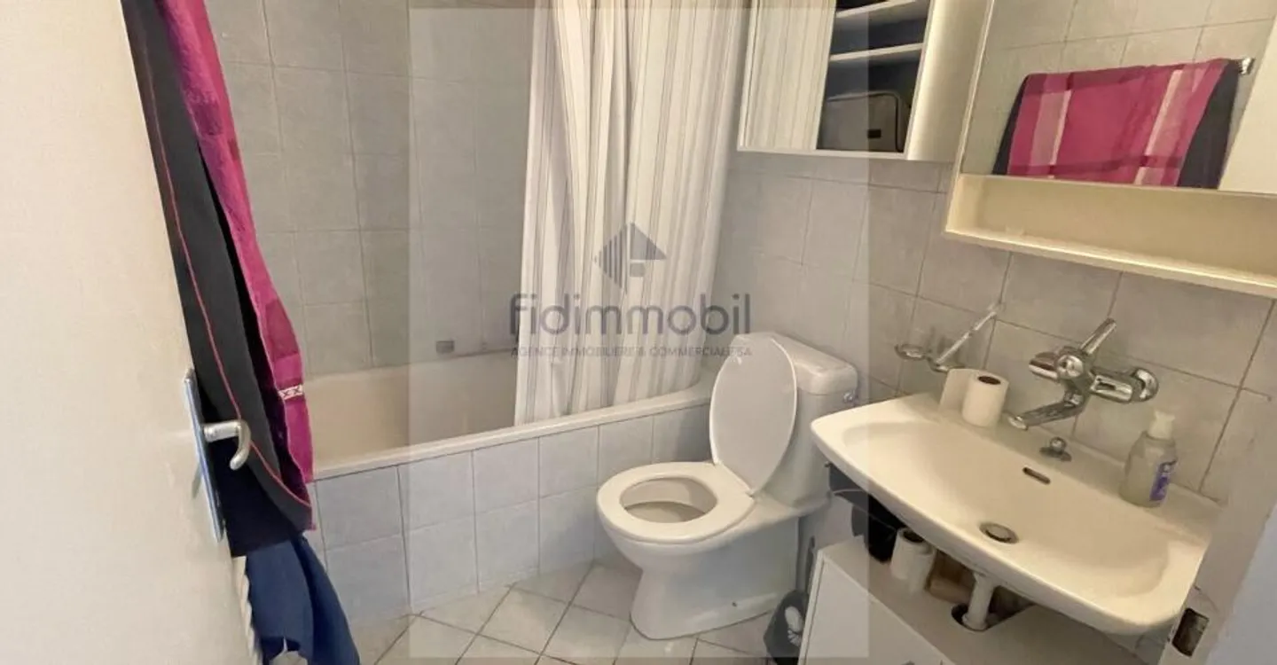 Appartement Charmant avec Balcon - Photo 6 sur 6