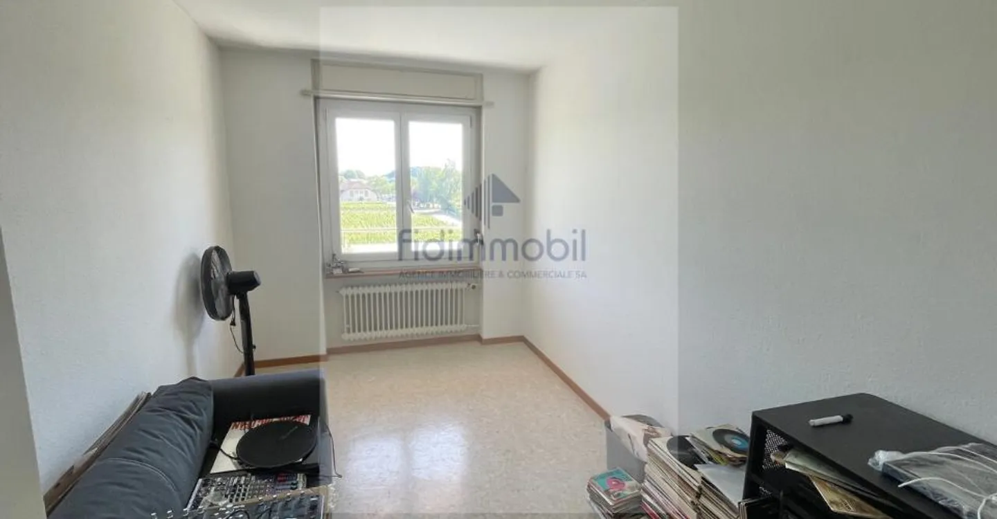 Appartement Charmant avec Balcon - Photo 4 sur 6